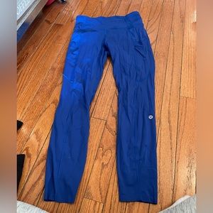 Blue lululemon leggings with pockets